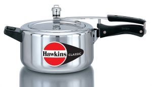 Hawkins Classic Aluminum Pressure Cooke (4.0 Liter):
